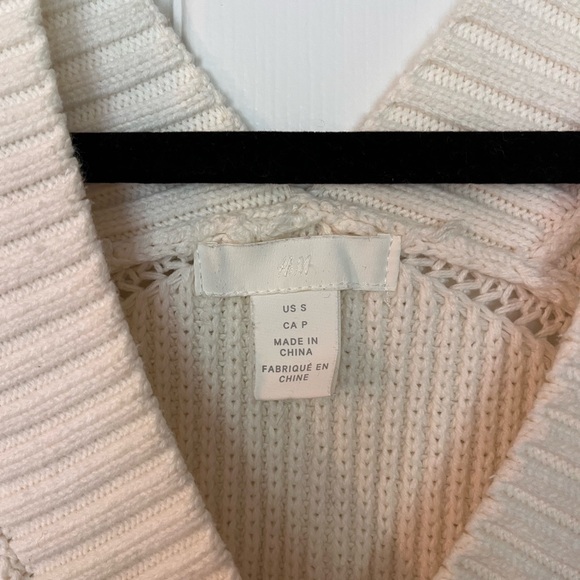 H&M Off-White Ribbed Knit Vest - Picture 2 of 5